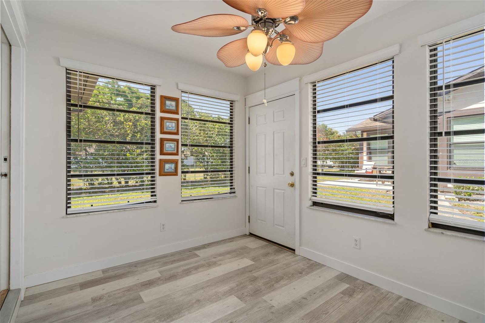 Residential in ZEPHYRHILLS 5