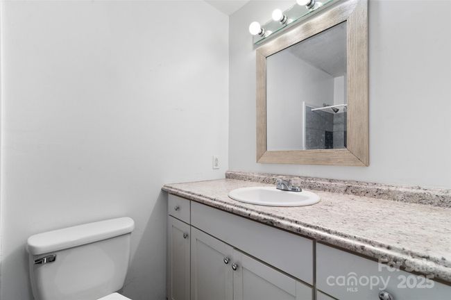 279 State St, House other with 3 bedrooms, 1 bathrooms and null parking in Asheville NC | Image 12