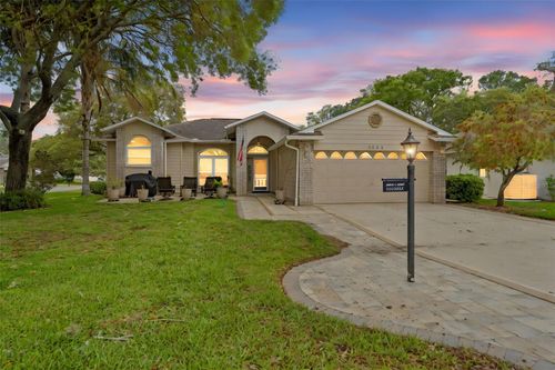 2552 Crystal Lake Dr, Spring Hill, FL, 34606-7044 | Card Image