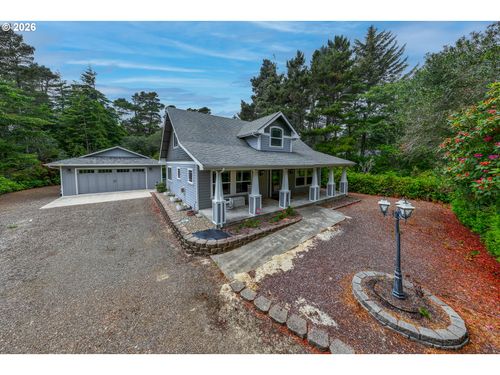 88082 Leeward Dr, Florence, OR, 97439 | Card Image