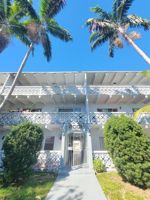 apt-303-2005 Sans Souci Blvd, North Miami, FL, 33181-3023 | Card Image