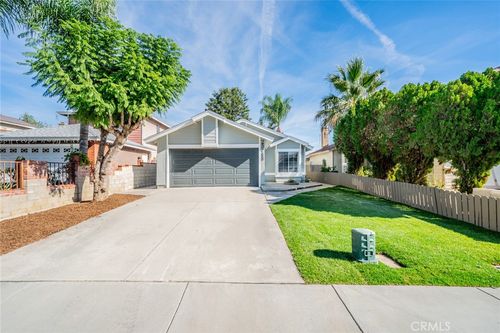 25768 Parsley Ave, Moreno Valley, CA, 92553-5004 | Card Image
