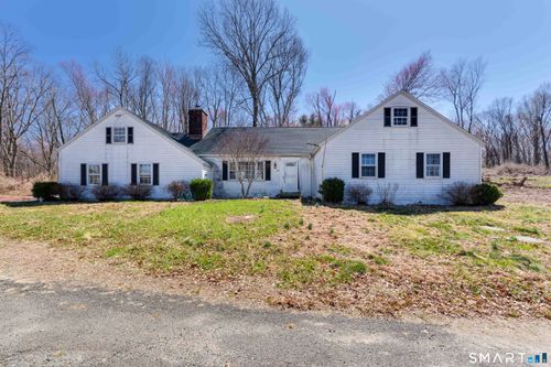 137 Davenport Rd, Roxbury, CT, 06783-1119 | Card Image