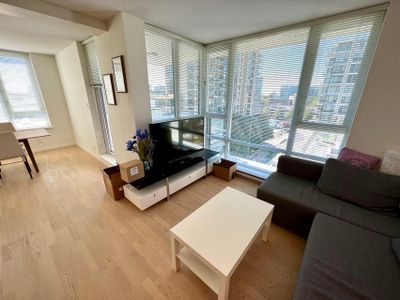 1007 - 7979 Firbridge Way, Condo with 2 bedrooms, 2 bathrooms and 1 parking in Richmond BC | Image 3