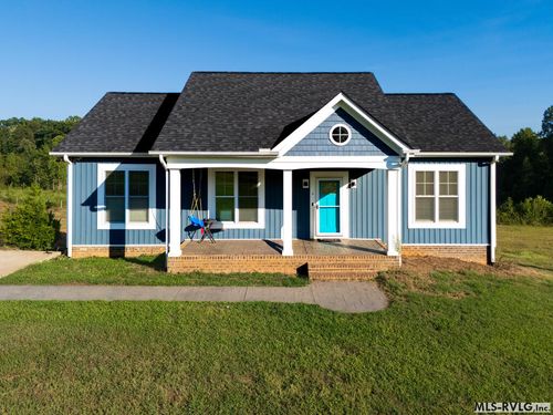 90 Chaffin Ln, Victoria, VA, 23974 | Card Image