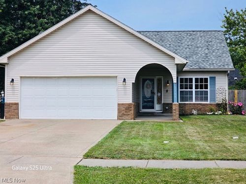 2314 Stonepath St, Lorain, OH, 44052-1189 | Card Image
