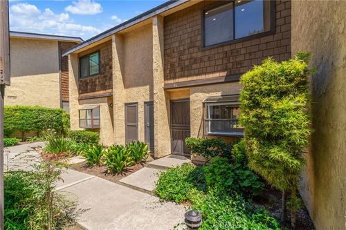 unit-94-12750 Centralia St, Lakewood, CA, 90715-2423 | Card Image