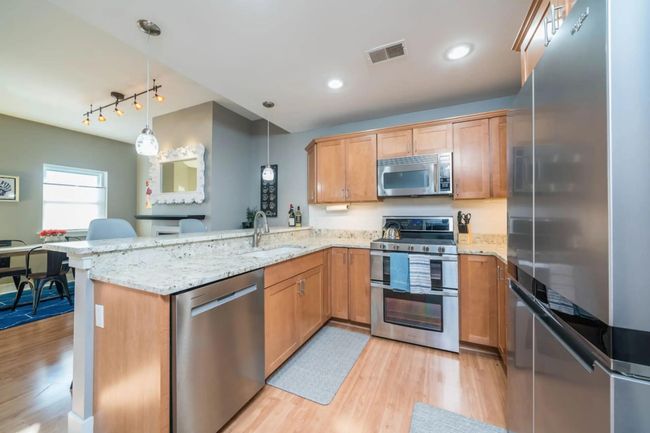 Kitchen Area | Image 5