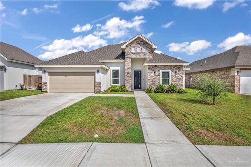 2804 Kilgore Ave, McAllen, TX, 78504-6757 | Card Image