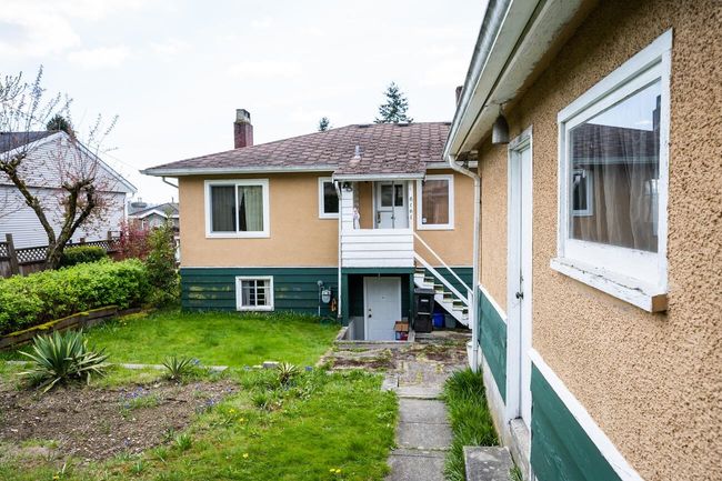 6161 Sumas Street, House other with 3 bedrooms, 2 bathrooms and 2 parking in Burnaby BC | Image 10