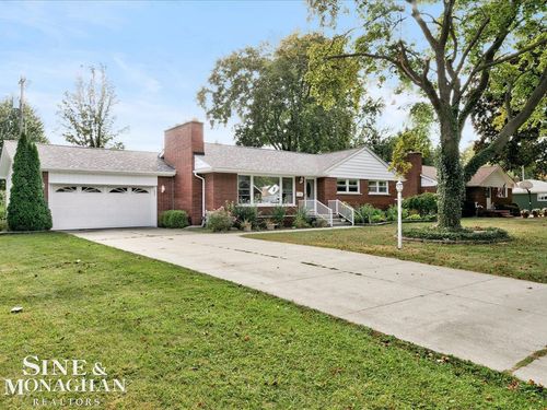 509 Benedict St, Saint Clair, MI, 48079-4222 | Card Image