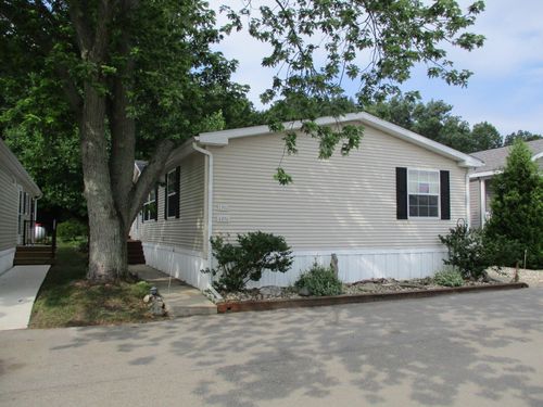 31-6236 Arrowhead Dr, Fennville, MI, 49408-9603 | Card Image