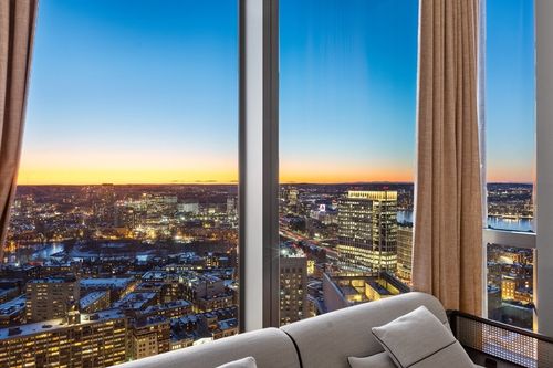 3306-1 Dalton St, Boston, MA, 02115-3187 | Card Image