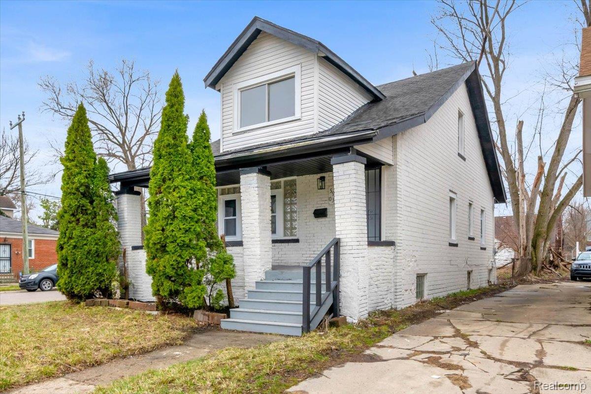 Residential in Detroit 3