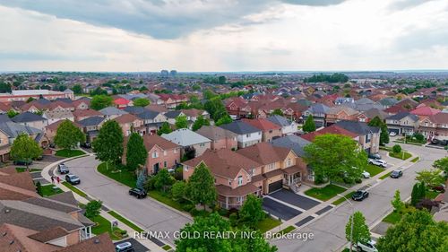 12 Mediterra Dr, Brampton, ON, L7A2H1 | Card Image