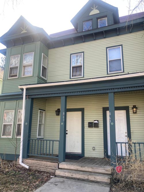 861 Burr St, Saint Paul, MN, 55130-5016 | Card Image