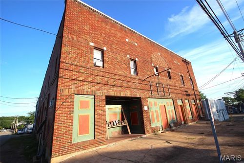 105 N Division Street, Bonne Terre, MO, 63628 | Card Image