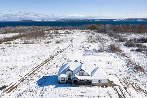 173 Alexandria St, Kemble, ON, N4K | Card Image