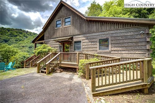 2128 Georges Gap Rd, Vilas, NC, 28692-9335 | Card Image