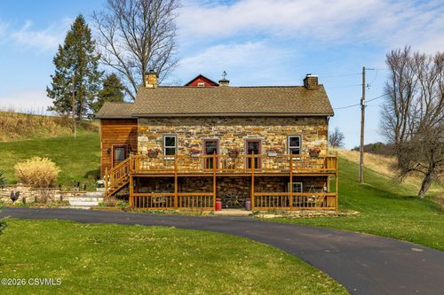 2446 Center Rd, Danville, PA, 17821-9405 | Card Image