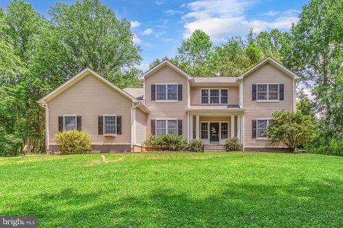 12031 Falls Rd, COCKEYSVILLE, MD, 21030-1608 | Card Image