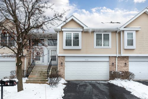 2319 Chasewood Dr, Downers Grove, IL, 60515-4256 | Card Image