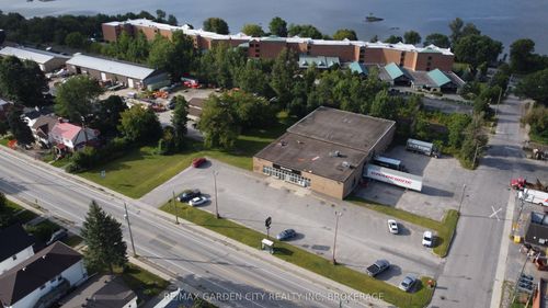 1065 Main Street W Street, North Bay, ON, P1B2W9 | Card Image