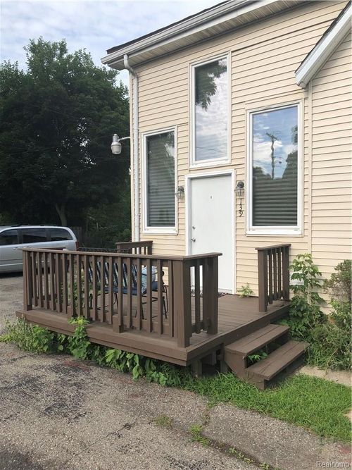 b-139 E Pearl Unit B Street, Plymouth, MI, 48170 | Card Image