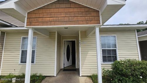 5451 Quail Creek Cir, Diberville, MS, 39540-5235 | Card Image