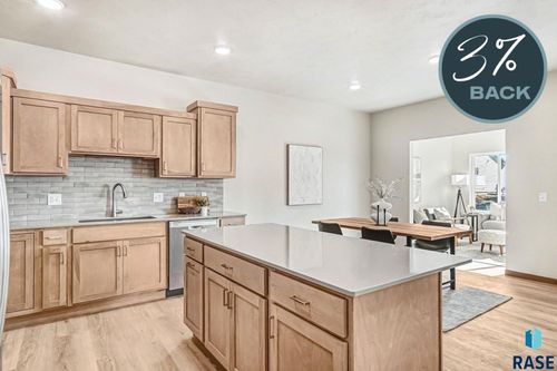 9209 W 43rd St Street, Sioux Falls, SD, 57106 | Card Image