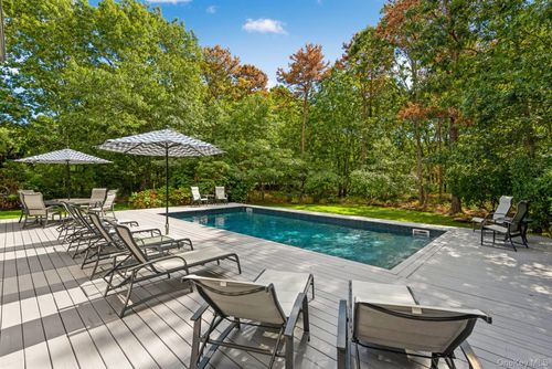 1 Deer Path, Quogue, NY, 11959-4226 | Card Image