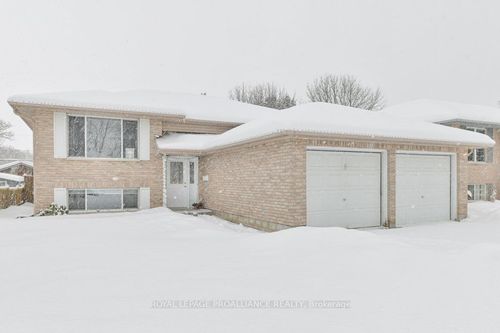 8 Gilmour Court, Quinte West, ON, K8V6V6 | Card Image