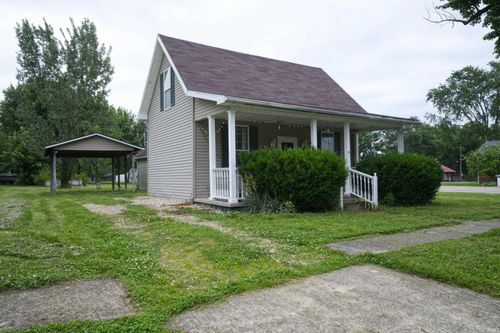 250 W Franklin Street, Lyons, IN, 47443 | Card Image