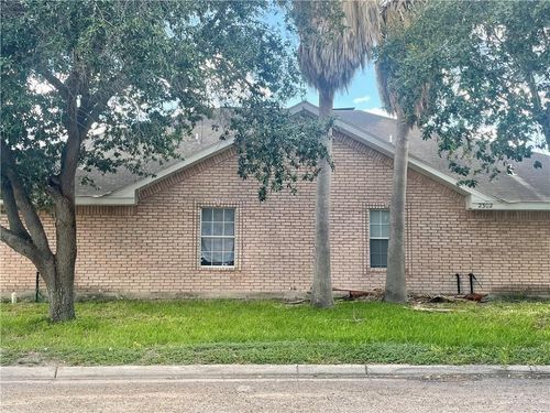 2302 Kimberly Ln, Edinburg, TX, 78541-2921 | Card Image