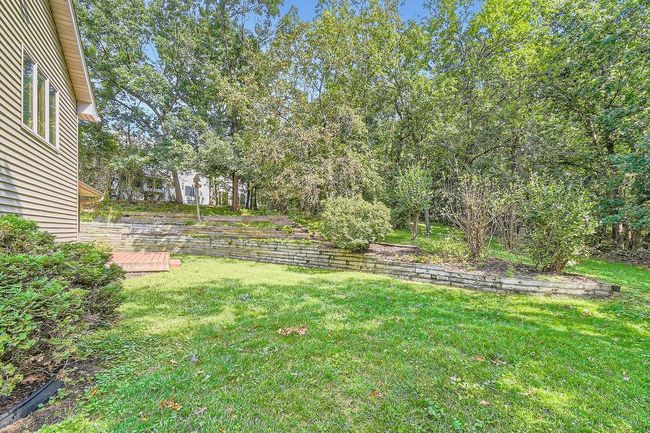 Side of Backyard | Image 25