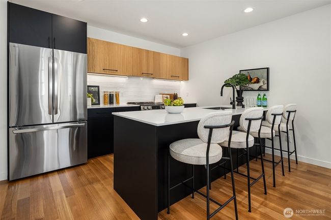 B - 2419 Nw 57 Th St, Townhouse with 3 bedrooms, 2 bathrooms and null parking in Seattle WA | Image 8
