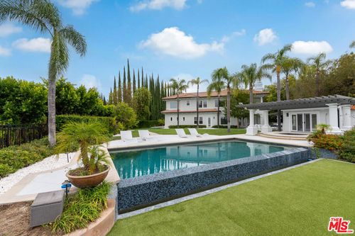 3791 Winford Dr, Tarzana, CA, 91356 | Card Image