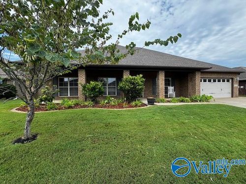 2532 Oxmoor Blvd, Huntsville, AL, 35803 | Card Image