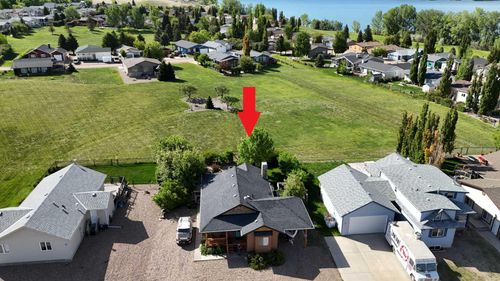543 Willow Lane, Rural Vulcan County, AB, T0B2R0 | Card Image