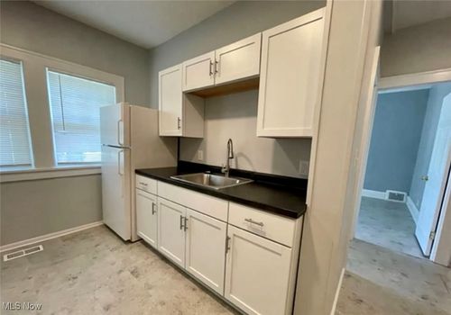 3333 W 111th Street, Cleveland, OH, 44111 | Card Image