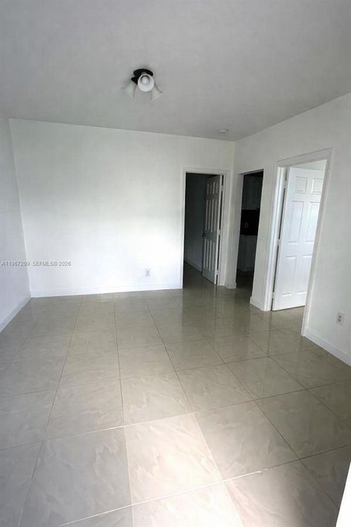 g-1770 Nw 19th Ter, Miami, FL, 33125-1510 | Card Image
