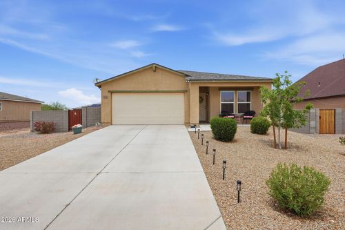 11142 W Xavier Dr, Arizona City, AZ, 85123-6728 | Card Image