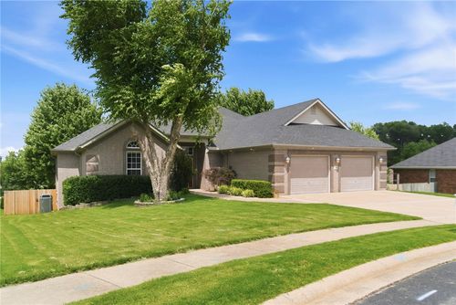 304 Sw Duke Ave, Bentonville, AR, 72712-3683 | Card Image