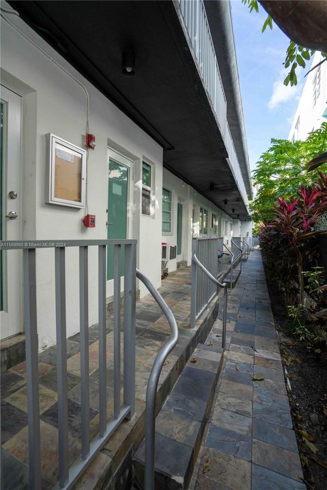 APT-12 - 1120 Euclid Ave, Condo with 0 bedrooms, 1 bathrooms and null parking in Miami Beach FL | Image 14