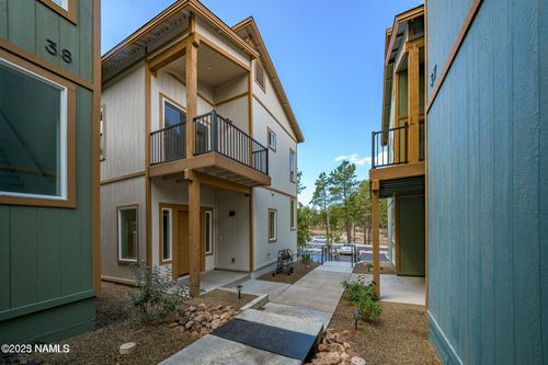 36-3001 E Butler Ave, Flagstaff, AZ, 86004-8960 | Card Image