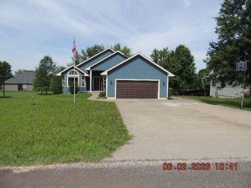 606 Ash St, Lathrop, MO, 64465-9709 | Card Image