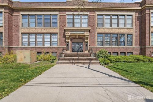 18-434 Lawrence St, Perth Amboy, NJ, 08861-2148 | Card Image