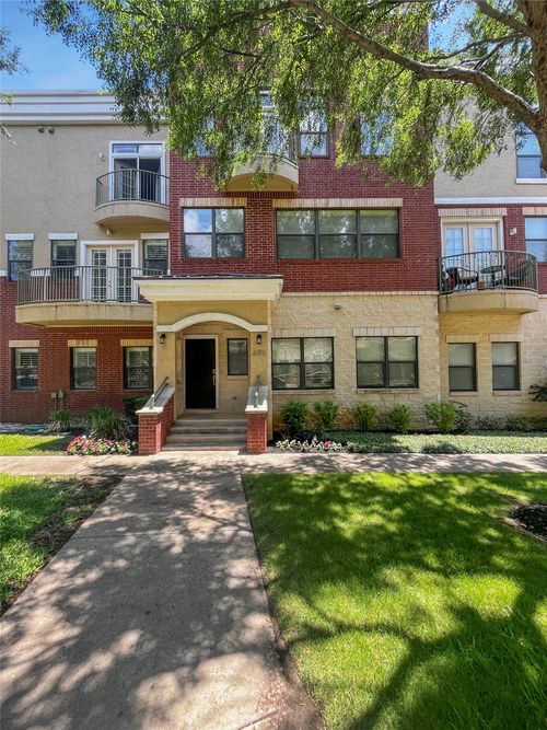 1207 Beaconsfield Ln, Arlington, TX, 76011-5066 | Card Image