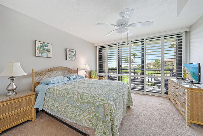APT-305 - 301 S Seas Dr, Condo with 2 bedrooms, 2 bathrooms and null parking in Jupiter FL | Image 13