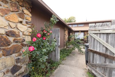 5104 S 75th East Avenue, Home with 6 bedrooms, 4 bathrooms and null parking in Tulsa OK | Image 2